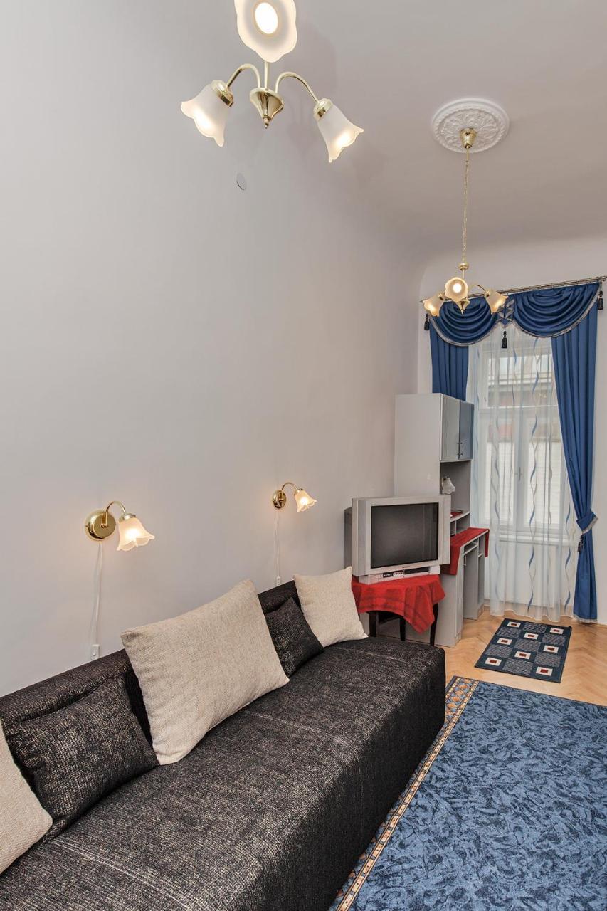 Arany Csillag Apartman Erlau Exterior foto