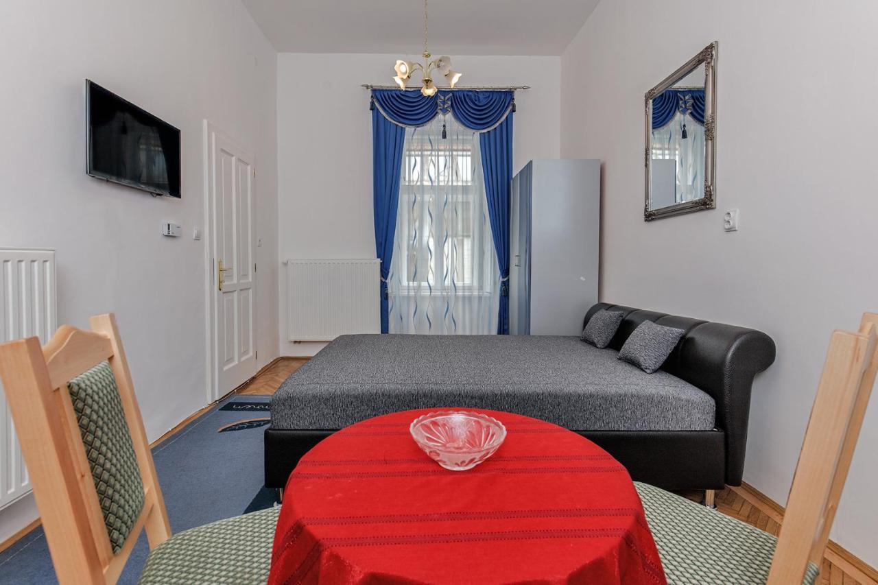 Arany Csillag Apartman Erlau Exterior foto